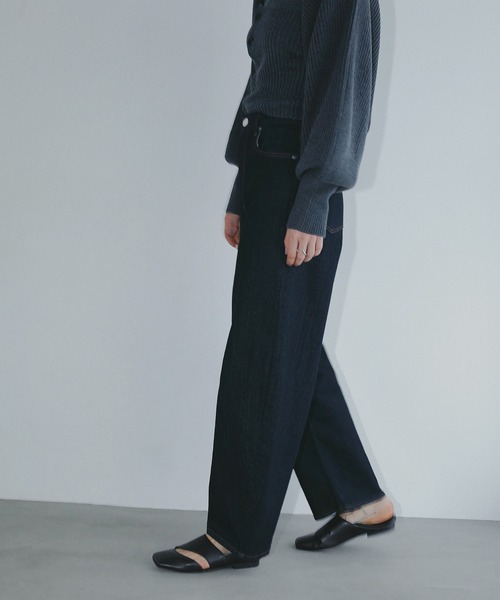 MANOF（マノフ）の「RED CARD×MANOF Valley CURVE DENIM（デニムパンツ