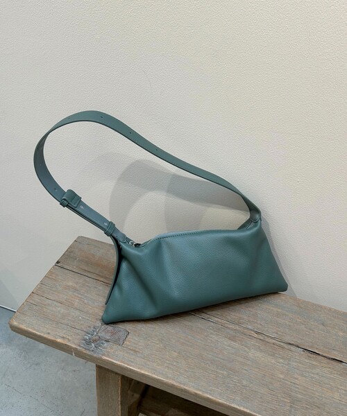 fredy emue(フレディエミュ)の「【@sora_522m企画】ワンショルベルトバッグ(ショルダーバッグ・レディース・ミント/ブラウン/ブラック・FREE)」の3枚目の写真