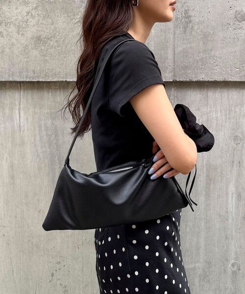 fredy emue(フレディエミュ)の「【@sora_522m企画】ワンショルベルトバッグ(ショルダーバッグ・レディース・ミント/ブラウン/ブラック・FREE)」の2枚目の写真