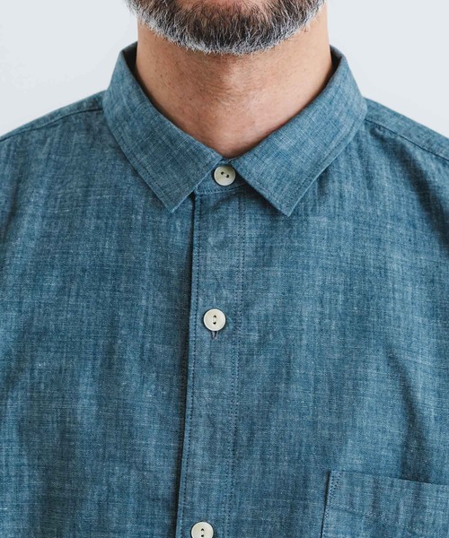 quadro(クオドロ)の「インディゴライトオンスダンガリー1ループボタンレギュラーシャツ(シャツ/ブラウス・メンズ・ネイビー・MEDIUM/LARGE)」の13枚目の写真