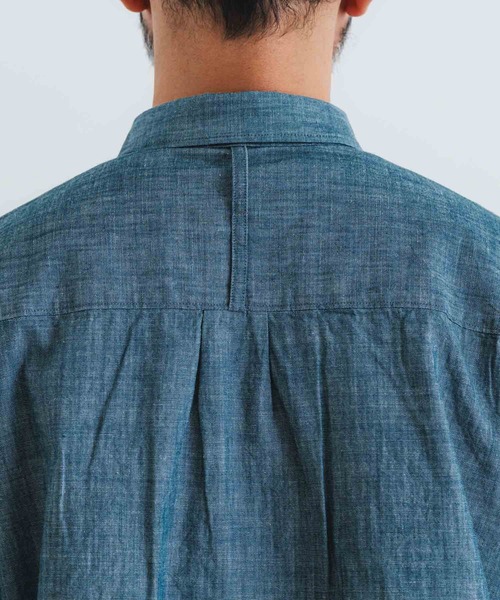 quadro(クオドロ)の「インディゴライトオンスダンガリー1ループボタンレギュラーシャツ(シャツ/ブラウス・メンズ・ネイビー・MEDIUM/LARGE)」の16枚目の写真