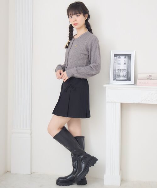 ems excite(エムズエキサイト)の「ケーブルNTカーデ(ニット/セーター・レディース・ダークグレー/レッド/キャメル/ダークブルー・FREE)」の11枚目の写真