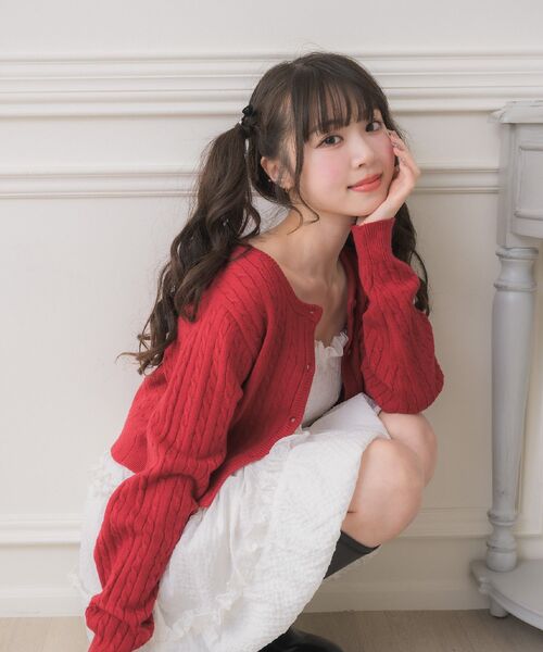 ems excite(エムズエキサイト)の「ケーブルNTカーデ(ニット/セーター・レディース・ダークグレー/レッド/キャメル/ダークブルー・FREE)」の16枚目の写真