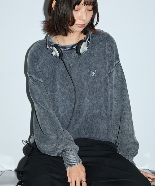 Anchor Smith（アンカー スミス）の「ヴィンテージ加工 スノーウォッシュ メタリックロゴクルーネックニット（ニット/セーター・レディース・グレイッシュベージュ/ブラック/ブラウン/チャコール/ワイン・L/M）」の15枚目の写真