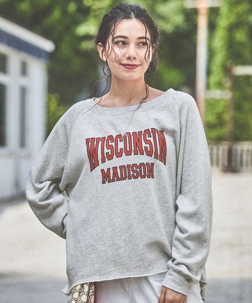 niko and...（ニコアンド）の「ボートネックカレッジプルオーバー（スウェット・レディース・ボルドー/ネイビー/ナチュラル・LARGE/MEDIUM）」の3枚目の写真