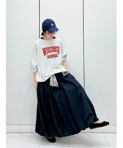 niko and...（ニコアンド）の「ボートネックカレッジプルオーバー（スウェット・レディース・ボルドー/ネイビー/ナチュラル・LARGE/MEDIUM）」の8枚目の写真