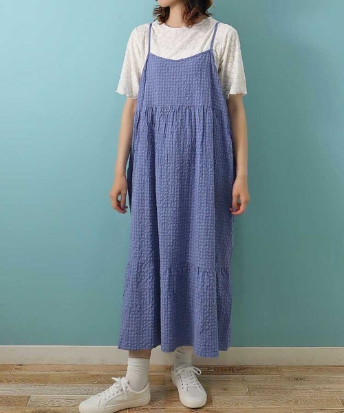 Bleu Bleuet（ブルーブルーエ）の「フラワーシアークルーネックTシャツ（Tシャツ/カットソー・レディース・アイボリー/ブラック/ブルー・FREE）」の4枚目の写真