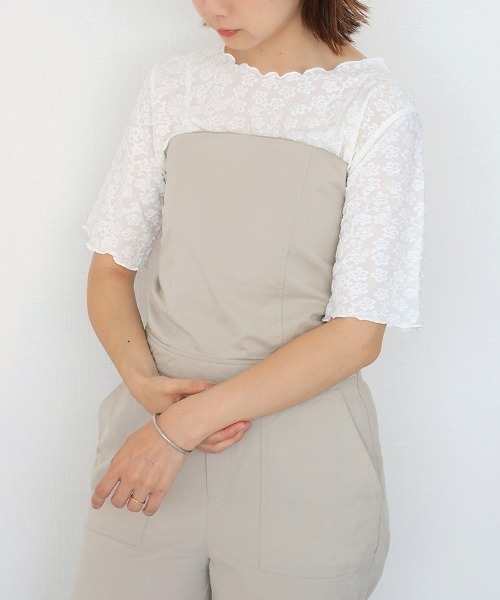 Bleu Bleuet（ブルーブルーエ）の「フラワーシアークルーネックTシャツ（Tシャツ/カットソー・レディース・アイボリー/ブラック/ブルー・FREE）」の9枚目の写真