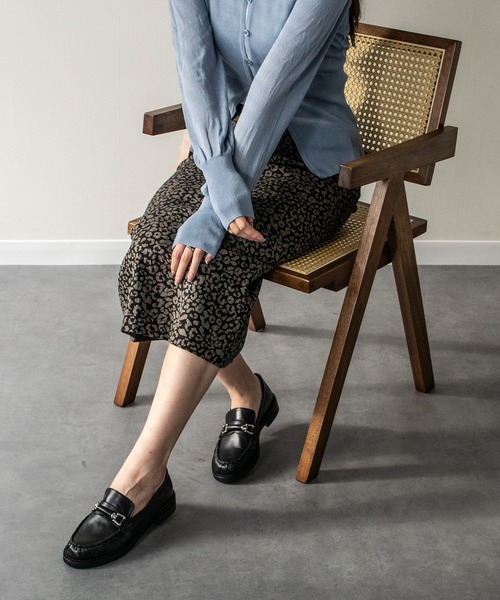 inter-chaussures（インターショシュール）の「【INTER-CHAUSSURES】ラウンドトウベーシックローファー(I51614)（ローファー・レディース・ブラウン/ブラック・38/37/36）」の10枚目の写真