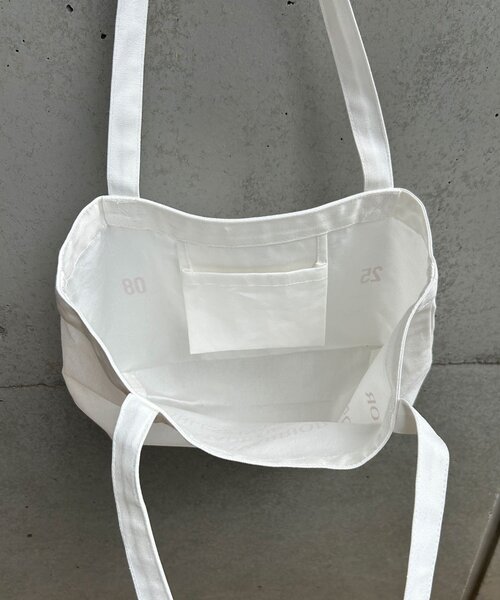 SHENERY（シーナリー）の「《お気に入り急上昇》シーズンロゴミニバッグ（トートバッグ・レディース・グリーン/ホワイト/ブラウン・FREE）」の10枚目の写真