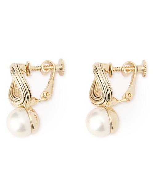 LANVIN en Bleu（ランバンオンブルー）の「パール イヤリング（イヤリング・レディース・ゴールド・ONE SIZE）」の5枚目の写真