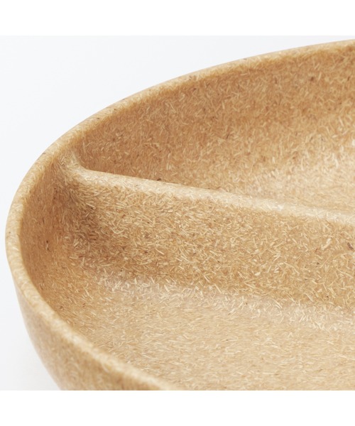 無印良品(ムジルシリョウヒン)の「レンジで使える ヤシの端材を使った 仕切り付きプレート 2枚組(食器・メンズ・ナチュラル・FREE)」の4枚目の写真
