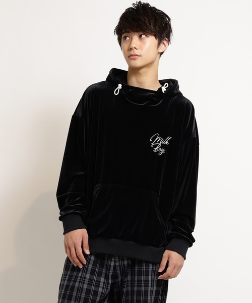 MILKBOY（ミルクボーイ）の「LOGO VELOUR パーカー（パーカー・レディース・B/A・FREE）」の2枚目の写真