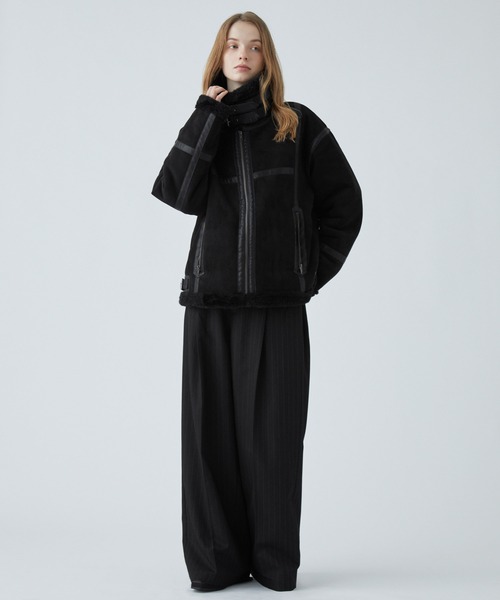 VELNUS（ベルナス）の「【VELNUS】B-3 high neck design fleece-lined faux shearling jacket/Ｂ-3ハイネックデザイン 裏ボアフェイクムートンジャケット（ムートンコート・メンズ・ホワイト/ブラック・L/S/M）」の22枚目の写真