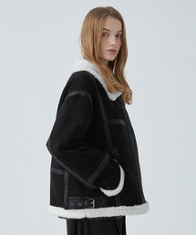 VELNUS（ベルナス）の「【VELNUS】B-3 high neck design fleece-lined faux shearling jacket/Ｂ-3ハイネックデザイン 裏ボアフェイクムートンジャケット（ムートンコート）」