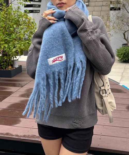 WHO'S WHO gallery（フーズフーギャラリー）の「SLOPPY ASSORTED MUFFLER（マフラー・レディース・スカイブルー/ブラック系その他/グレー/ブルー/グリーン系その他/イエロー/オレンジ/ベージュ系その他/グリーン・FREE）」の17枚目の写真