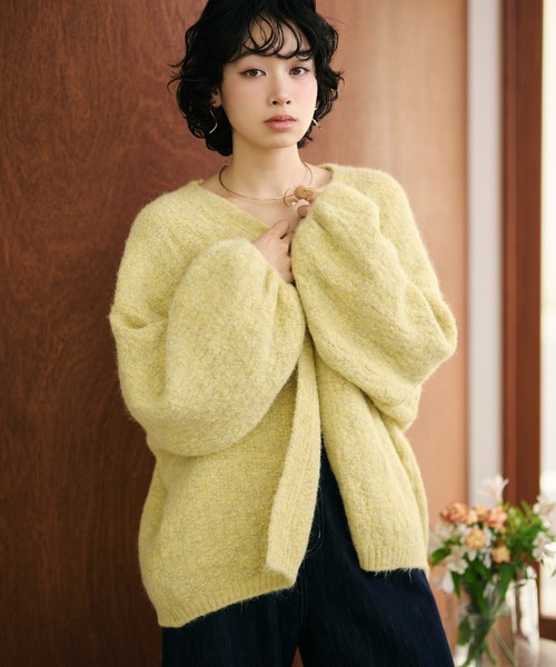 LAULEN(ローレン)の「volume sleeve shawl knit cardigan /ボリュームスリーブショールニットカーディガン(カーディガン/ボレロ・レディース・イエロー/アイボリー・FREE)」の5枚目の写真