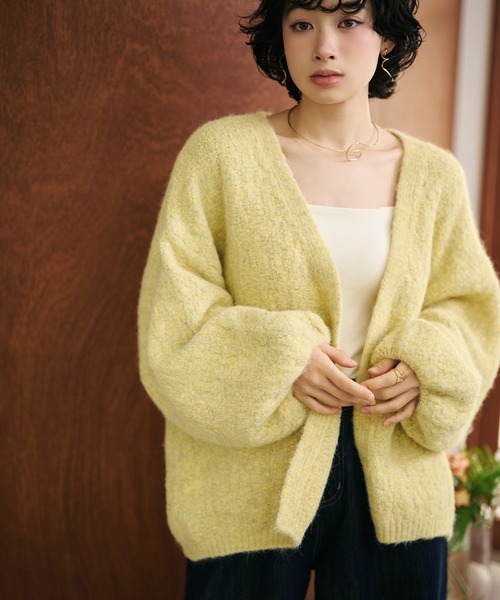 LAULEN(ローレン)の「volume sleeve shawl knit cardigan /ボリュームスリーブショールニットカーディガン(カーディガン/ボレロ・レディース・イエロー/アイボリー・FREE)」の9枚目の写真