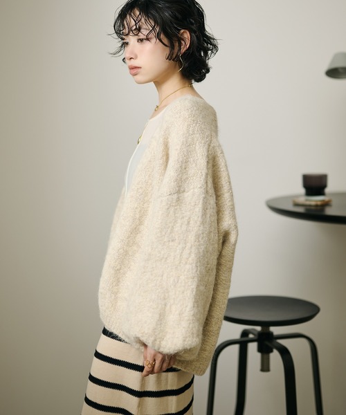 LAULEN(ローレン)の「volume sleeve shawl knit cardigan /ボリュームスリーブショールニットカーディガン(カーディガン/ボレロ・レディース・イエロー/アイボリー・FREE)」の20枚目の写真