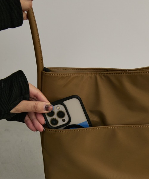 Auntie Rosa Holiday（アンティローザホリデー）の「ナイロンバケツトート（トートバッグ・レディース・ブラック/ブラウン・FREE）」の16枚目の写真