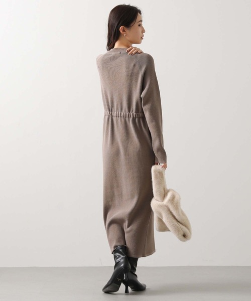 Gready Brilliant(グレディブリリアン)の「VネックリブニットOワンピ(ワンピース・レディース・モカ/ブラック・38)」の14枚目の写真