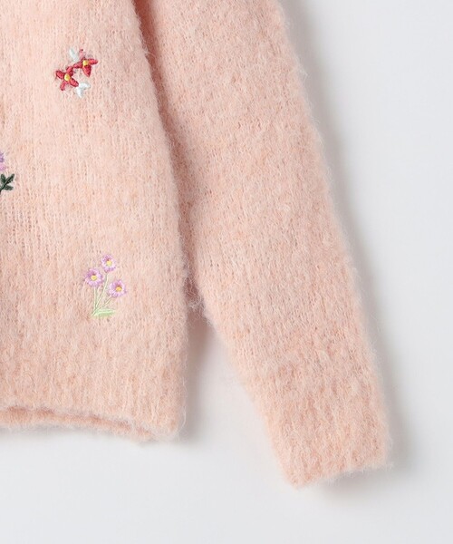 SHIPS(シップス)の「SHIPS KIDS:100~130cm /〈洗濯機可能〉シャギー エンブロイダリー ニット(ニット/セーター・キッズ・ベビーピンク/オフホワイト・130/120/110/100)」の11枚目の写真