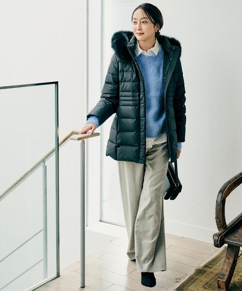 UNTITLED（アンタイトル）の「【はっ水機能/フード取り外し可】ミディダウンコート（ダウンジャケット/コート・レディース・ライトグレー/ネイビー/ブラック/ライトベージュ・00/01/02/03/04/42/44/46/48/50）」の16枚目の写真