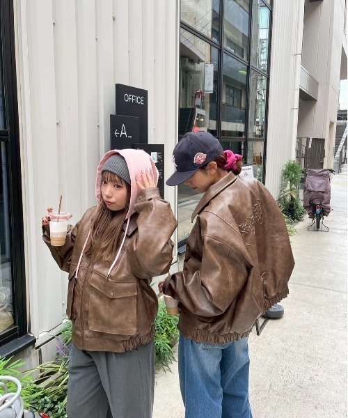 centimeter(センチメーター)の「Fake leather flight jacket(ブルゾン・メンズ・ブラウン・MEDIUM/LARGE)」の2枚目の写真