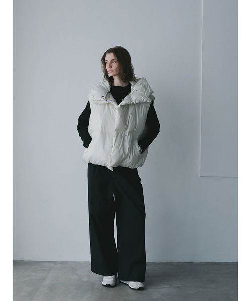 HER.（ハー）の「コットンヘンリーネックプルオーバー（Tシャツ/カットソー・レディース・ブラック/オフホワイト・フリー）」の9枚目の写真