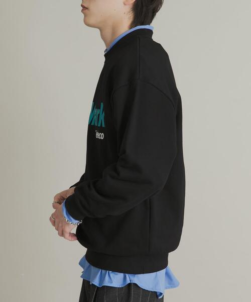 SENSE OF PLACE by URBAN RESEARCH（センスオブプレイスバイアーバンリサーチ）の「アソートグラフィックロゴスウェット（スウェット・メンズ・グレー/レッド/ネイビー/ブラック・MEDIUM/LARGE）」の8枚目の写真