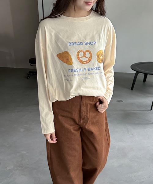 PILIT（ピリット）の「焼きたてベーカリー ロンTee（Tシャツ/カットソー・レディース・アイボリー/オートミール/ピンク・MEDIUM）」の9枚目の写真