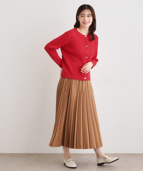 LAURA ASHLEY(ローラアシュレイ)の「【洗える/同素材アイテムあり】ケーブル編み ニットカーディガン(カーディガン/ボレロ・レディース・アイボリー/レッド系1/ライトグレー系9・40/38)」の11枚目の写真