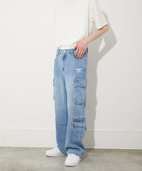 BOY LONDON(ボーイロンドン)の「【BOY LONDON】LOOSE FIT DENIM CARGO(デニムパンツ・メンズ・ブルー・MEDIUM/LARGE)」の3枚目の写真