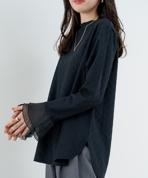 ANNA LUNA(アンナルナ)の「【ANNA LUNA】 異素材で魅せる 切替 ハイネック プルオーバー / インナー(Tシャツ/カットソー・レディース・ブラック/オフホワイト・MEDIUM)」の16枚目の写真