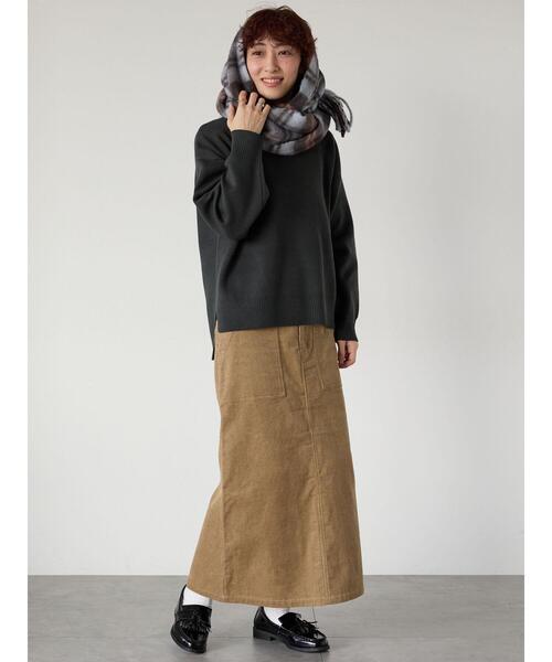 Lugnoncure（ルノンキュール）の「コットンタッチVネックニット（ニット/セーター・レディース・パープル/イエロー/グレー/チャコールグレー・F）」の9枚目の写真