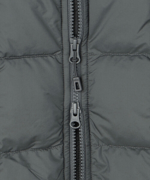 DANTON（ダントン）の「WOMEN'S NYLON TAFFETA SQUARE QUILTED DOWN JACKET（ダウンジャケット/コート・レディース・ブラック/ベージュ/グレイッシュベージュ・S/M）」の12枚目の写真