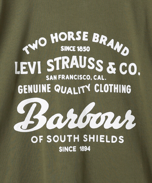 Barbour(バブアー)の「Barbour x Levi's/バブアー × リーバイス Levi's × Barbour graphic t-shirt(Tシャツ/カットソー・メンズ・ホワイト/オリーブ・LARGE/MEDIUM)」の5枚目の写真
