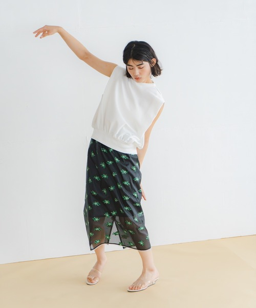 WHYTO.(ホワイト)の「「WHYTO. / ホワイト」シアーフラワースカート(スカート・レディース・イエロー系その他/ブラック系その他・38/36)」の16枚目の写真