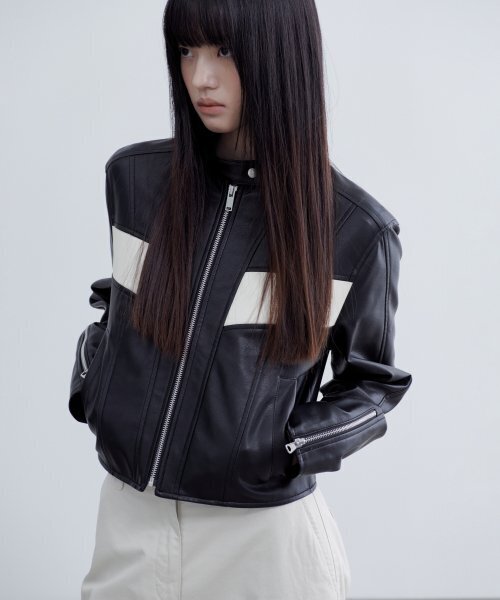 MUSINSA STANDARD WOMAN（ムシンサスタンダードウーマン）の「ウィメンズ シンセティックレザー レーサージャケット [ブラック]（ライダースジャケット・レディース・その他・SMALL/MEDIUM）」の3枚目の写真