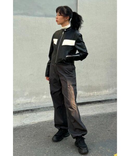 MUSINSA STANDARD WOMAN（ムシンサスタンダードウーマン）の「ウィメンズ シンセティックレザー レーサージャケット [ブラック]（ライダースジャケット・レディース・その他・SMALL/MEDIUM）」の21枚目の写真