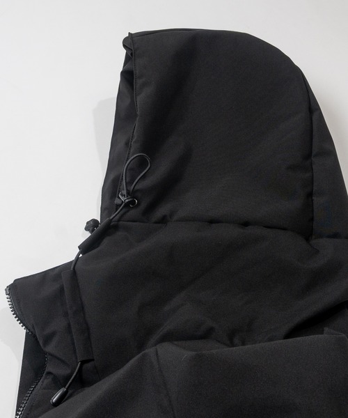 JOHN'S CLOSET（ジョンズクローゼット）の「【a】ファイバーダウン ボリューム スタンドジャケット/パーカー（ミリタリージャケット・メンズ・ブラック系2/グレー系2/ブラック系1/グレー系1・MEDIUM/LARGE/X-LARGE）」の7枚目の写真