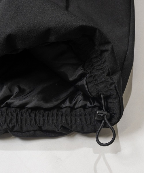 JOHN'S CLOSET（ジョンズクローゼット）の「【a】ファイバーダウン ボリューム スタンドジャケット/パーカー（ミリタリージャケット・メンズ・ブラック系2/グレー系2/ブラック系1/グレー系1・MEDIUM/LARGE/X-LARGE）」の11枚目の写真