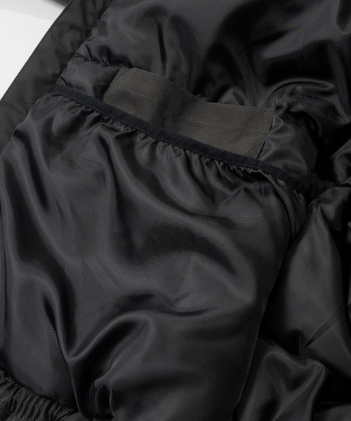 JOHN'S CLOSET（ジョンズクローゼット）の「【a】ファイバーダウン ボリューム スタンドジャケット/パーカー（ミリタリージャケット・メンズ・ブラック系2/グレー系2/ブラック系1/グレー系1・MEDIUM/LARGE/X-LARGE）」の18枚目の写真