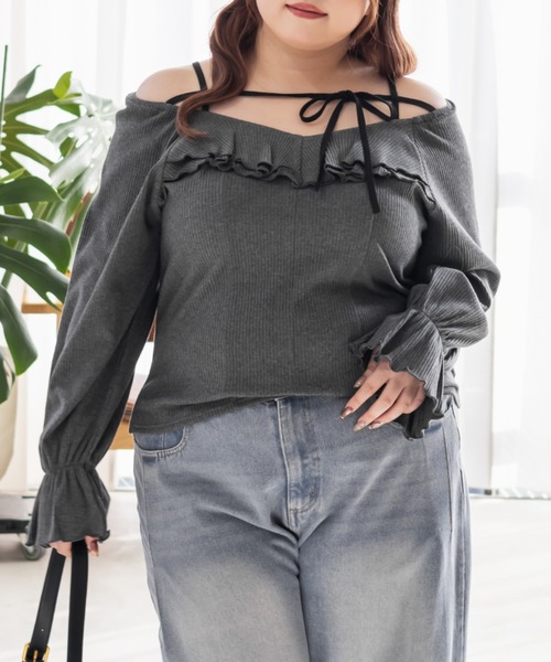 CLETTE(クレット)の「CLETTEオリジナルデコルテリボン2WAYフリルプルオーバー(Tシャツ/カットソー・レディース・オフホワイト/チャコールグレー/ブラック・LL/3L/4L)」の3枚目の写真