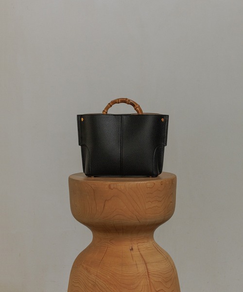 E'POR（エポール）の「【E'POR】BAMBOO BAG Mini 【超軽量】（ハンドバッグ・レディース・オフホワイト/ブラック系その他/ベージュ系その他・FREE）」の3枚目の写真