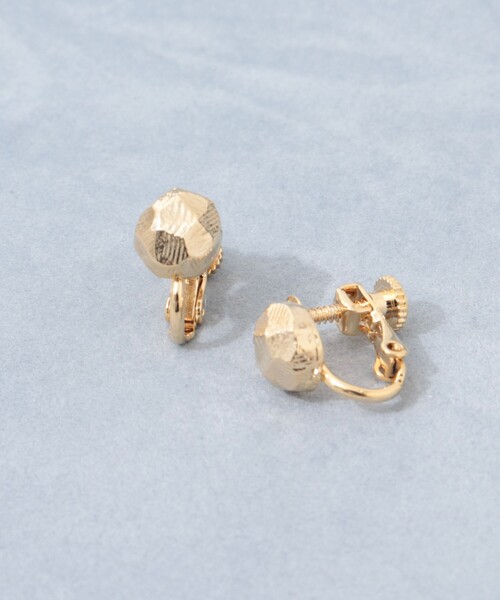 grace grace （グラスグラス）の「【grace grace/グラスグラス】ロックビーンズイヤリング（イヤリング・レディース・ゴールド・E）」の2枚目の写真