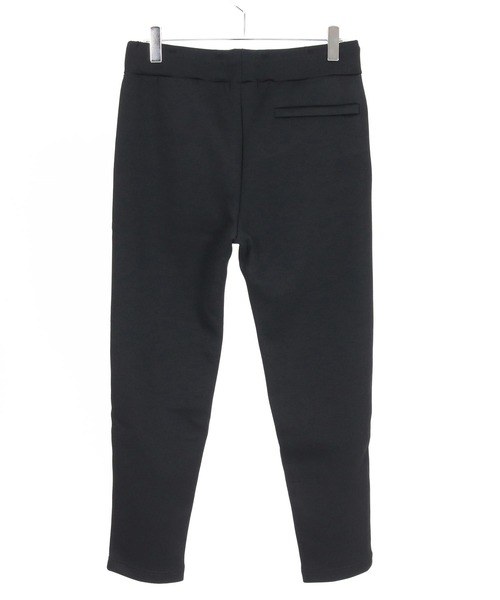 1minute 1second(ワンミニットワンセカンド)の「mp14368-cardboard knit pants with heart patch イージーパンツ(1M26H200)(スウェットパンツ・メンズ・ブラック/トップグレー/ネイビー・S/M/L/XL)」の7枚目の写真