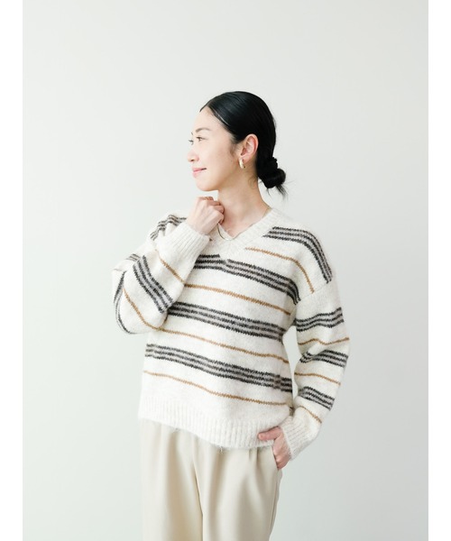 DOLLUPOOPS(ドールアップウップス)の「Vネックマルチボーダーニット(ニット/セーター・レディース・ブラウン/アイボリー・FREE)」の8枚目の写真