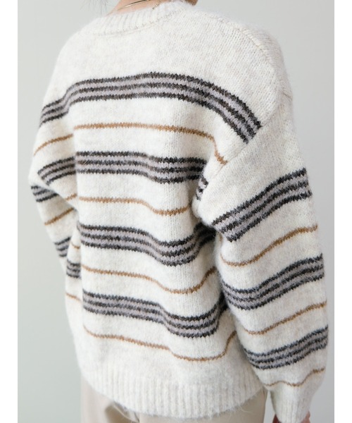 DOLLUPOOPS(ドールアップウップス)の「Vネックマルチボーダーニット(ニット/セーター・レディース・ブラウン/アイボリー・FREE)」の5枚目の写真