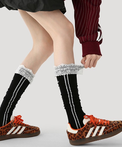 SANSeLF(サンセルフ)の「【SANSeLF】レースアクセントサイドラインハイソックス saa25a212(ソックス/靴下・レディース・ブラック・FREE)」の13枚目の写真
